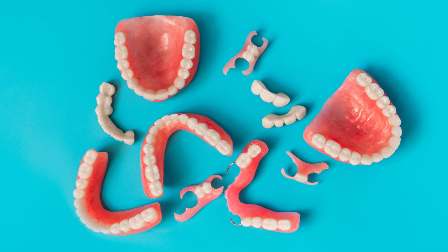 Dental Prostheses : types, prices, NHS coverage - The Complete Guide